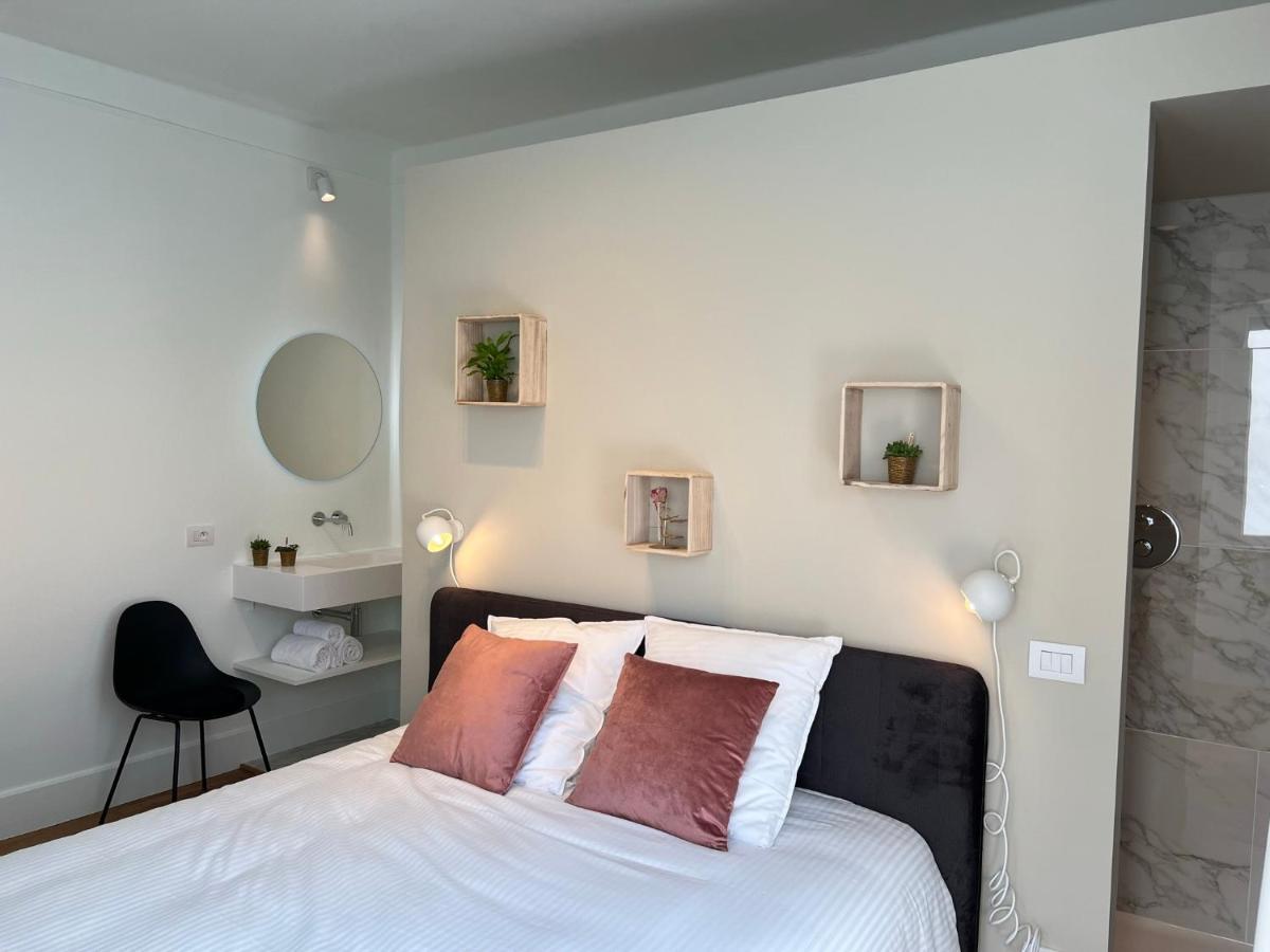 Tuss Bed and Breakfast Kortrijk Eksteriør billede