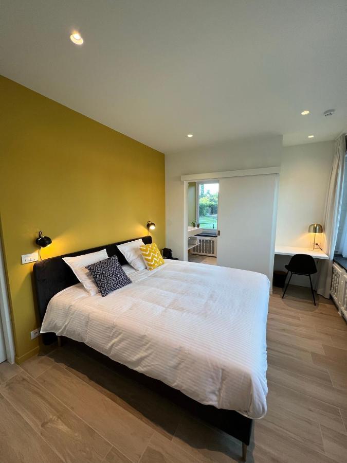 Tuss Bed and Breakfast Kortrijk Eksteriør billede