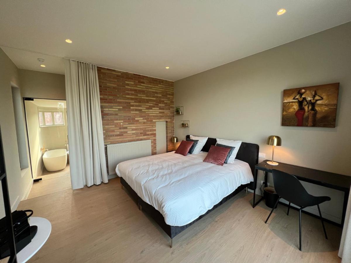 Tuss Bed and Breakfast Kortrijk Eksteriør billede