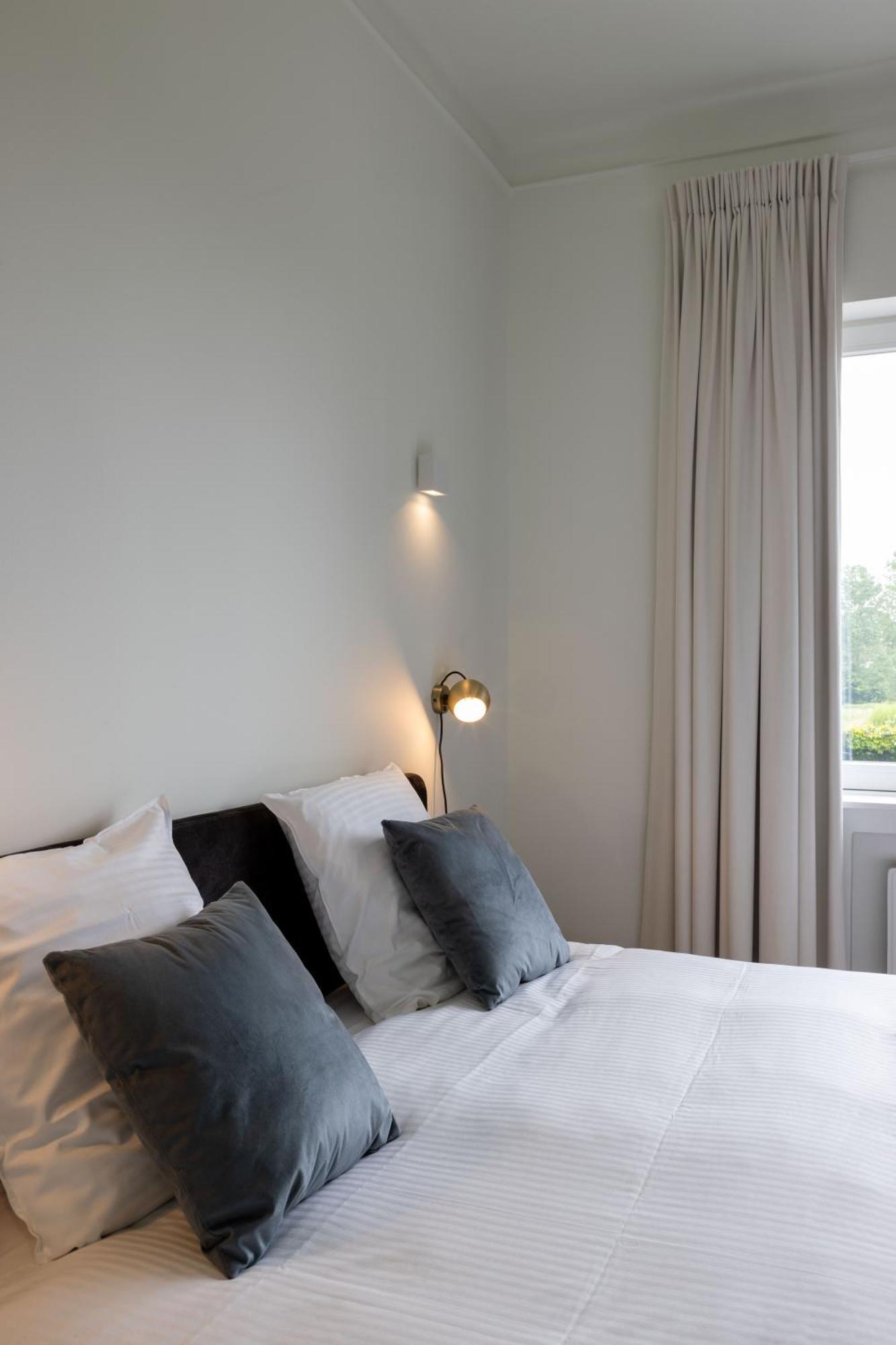 Tuss Bed and Breakfast Kortrijk Eksteriør billede