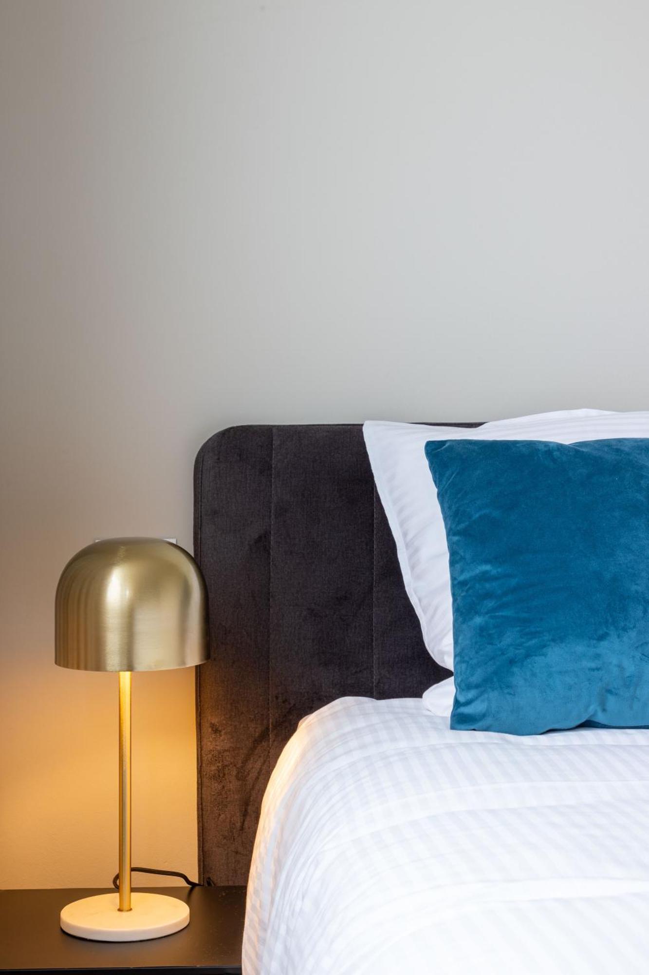 Tuss Bed and Breakfast Kortrijk Eksteriør billede
